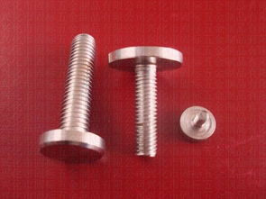 聚焦品质，定格精彩——兴化市固标五金制品图册中的专业摄影器材